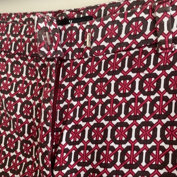 H&M Geometric Pattern Capri Pants in Size 2 - Picture 3 of 10